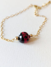 Charger l'image dans la galerie, Bracelet coccinelle