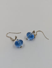 Charger l'image dans la galerie, Boucles d'oreilles bleu ciel