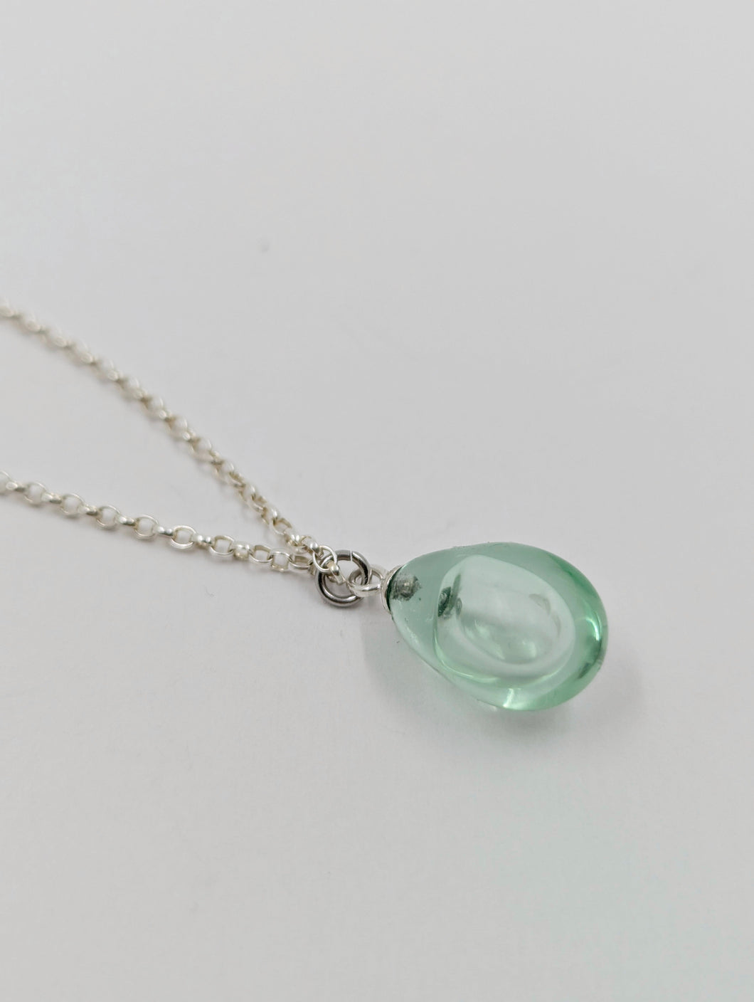 Collier goutte du lagon