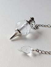 Charger l'image dans la galerie, Pendule divinatoire en cristal + bébé pendule
