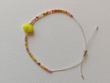 Charger l'image dans la galerie, Coquillage d'été version perlée - jaune
