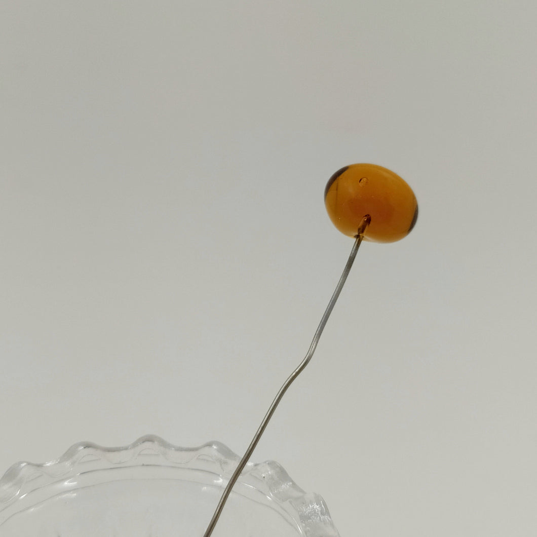 Pic perle de verre ambre
